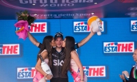 arrival of the stage Albenga - Genoa of the Tour of Italy VIVIANI Elia wins