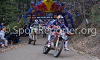 21_STE_2560